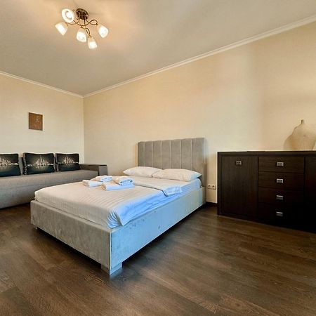 Apartpoltava Світлі Просторі Апартаменти 80М2 , 2-Окремі Кімнати, Новобудова Центр Чек Банківський Dış mekan fotoğraf